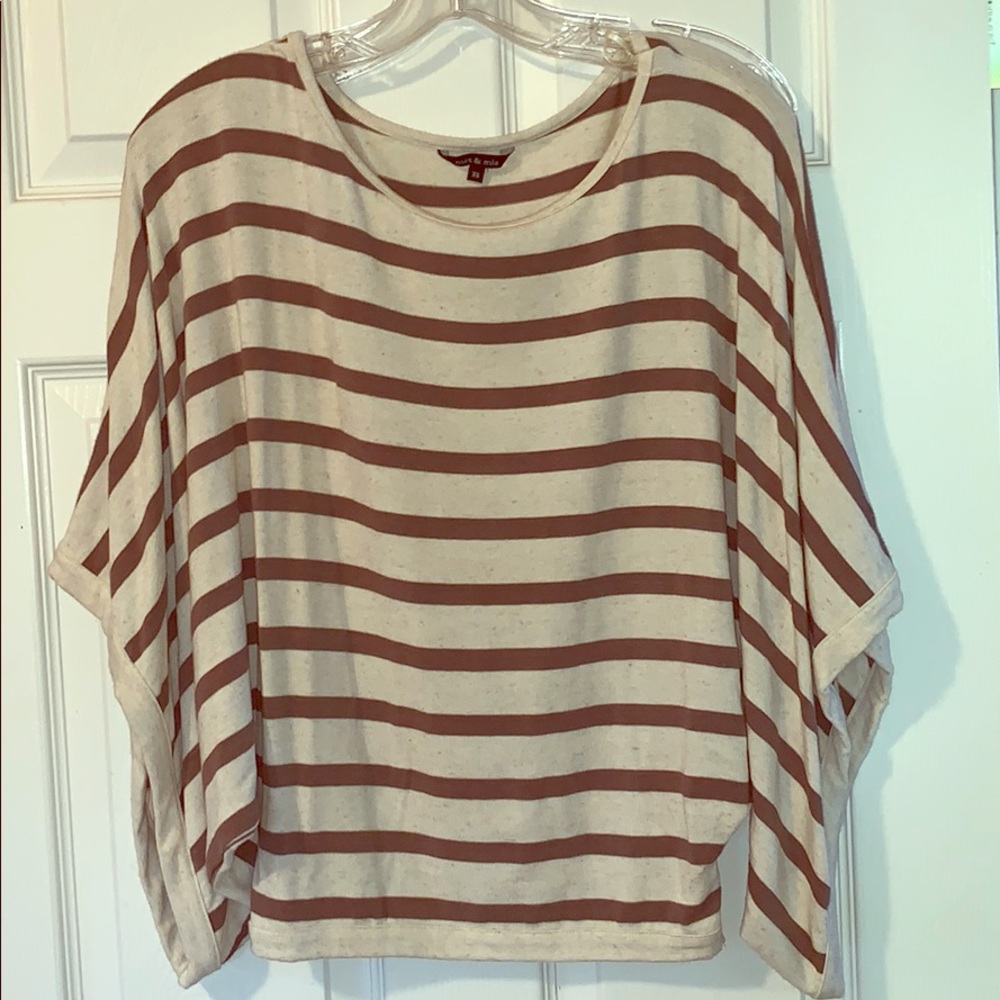 Nordstrom Max & Mia Tunic NEVER WORN. XS